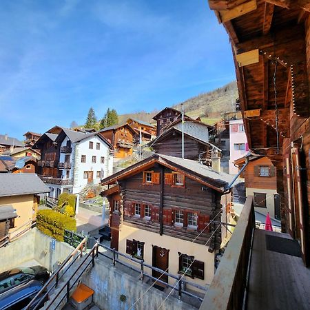 Appartement Le Ver Luisant à Saint-Martin, Val d'Hérens, Valais Extérieur photo